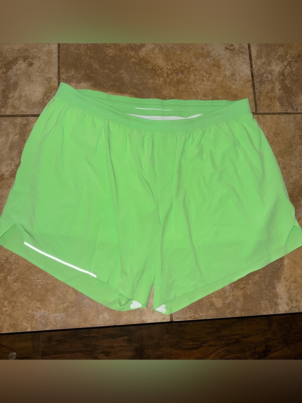 Men’s Lululemon fast & free short 6”